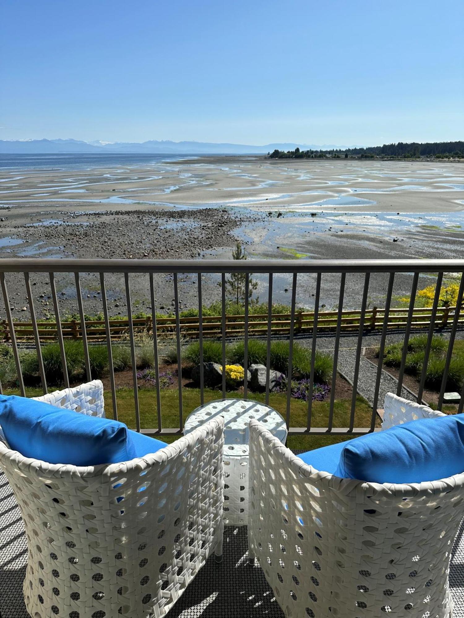 Bayside Oceanfront Resort Парксвілл Екстер'єр фото